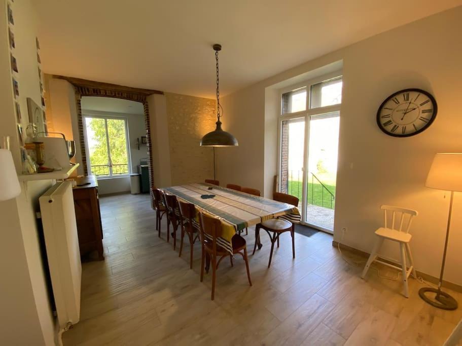 Maison Leocha Sablons-sur-Huisne 外观 照片