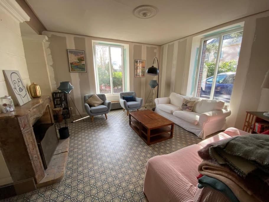 Maison Leocha Sablons-sur-Huisne 外观 照片