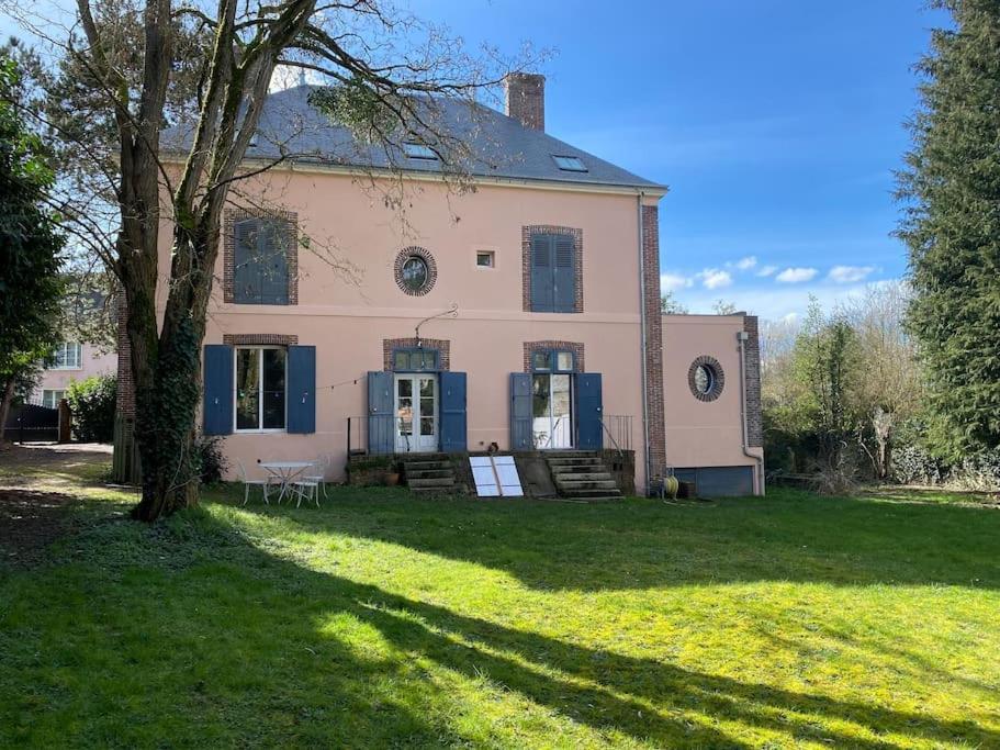 Maison Leocha Sablons-sur-Huisne 外观 照片
